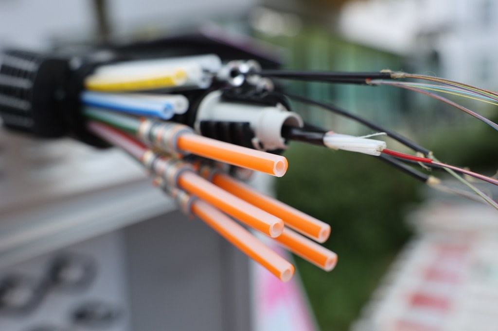 Dank Glasfaseranschlüssen kann in den Neusser Schulen mit schnellem Internet gelernt und gelehrt werden. (Foto: Stadt Neuss)