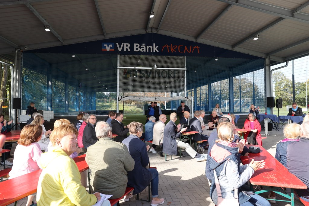 Eröffnung der Freiluftarena am 14. Oktober 2023